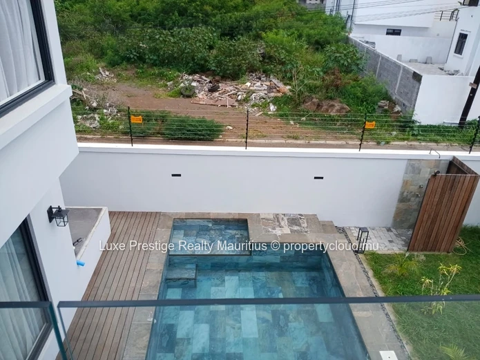 Long-Term Rental – 4-Bedroom Villa – Grand Baie, Chemin Vingt Pieds