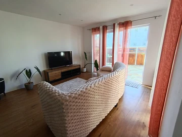 5 Bedroom Villa