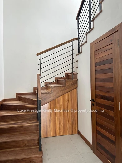 Long-Term Rental – 4-Bedroom Villa – Grand Baie, Chemin Vingt Pieds