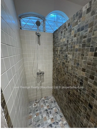 Maison de charme 3 chambres avec piscine privée à louer à Pereybère / Bain Boeuf | À 3 minutes à pied de la plage | R...
