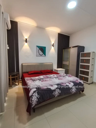 Furnished Studio in Grand Baie – Walking Distance to Super U | All Bills Included