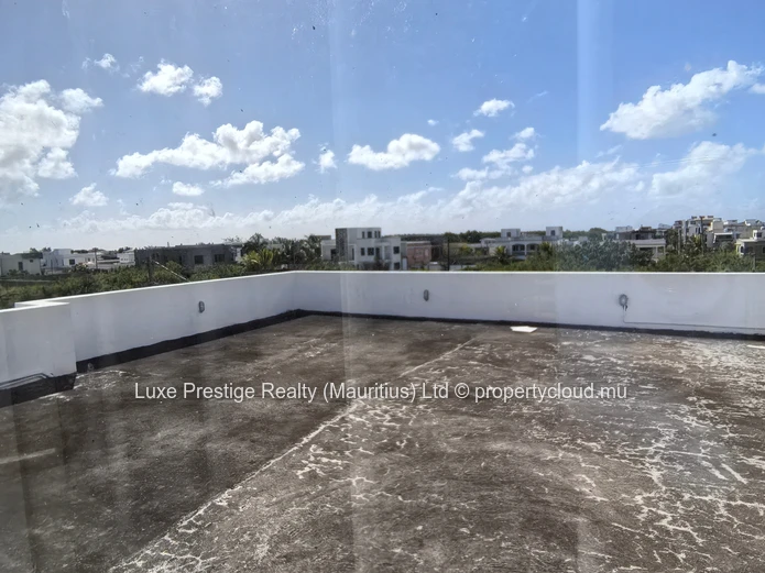 Villa de luxe 4 chambres en suite à vendre à Mont Choisy | Piscine privée | Sécurité intelligente | Rs 20M