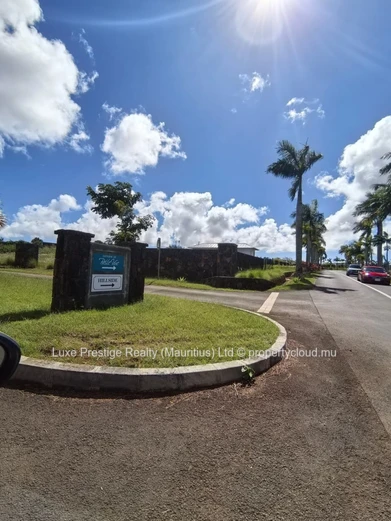 Luxury Fully Furnished 3-Bedroom Villa for Rent in Belle Vue Harel (Domaine de Hillside) | Private Pool | Rs 130,000