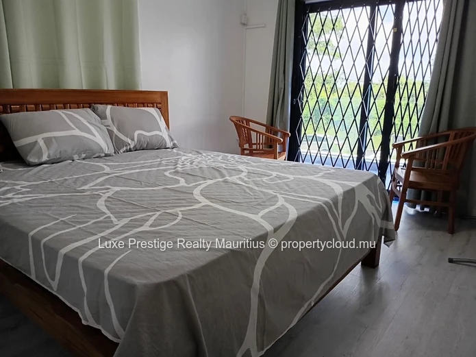 Villa neuve de standing 4 chambres avec piscine à Calodyne – 3 minutes de la plage   | Terrain 10 perches | 210 m² co...