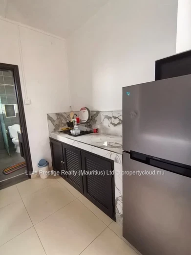 2-Bedroom Apartment in Grand Baie – Walk to Super U | All Bills Included | Furnished