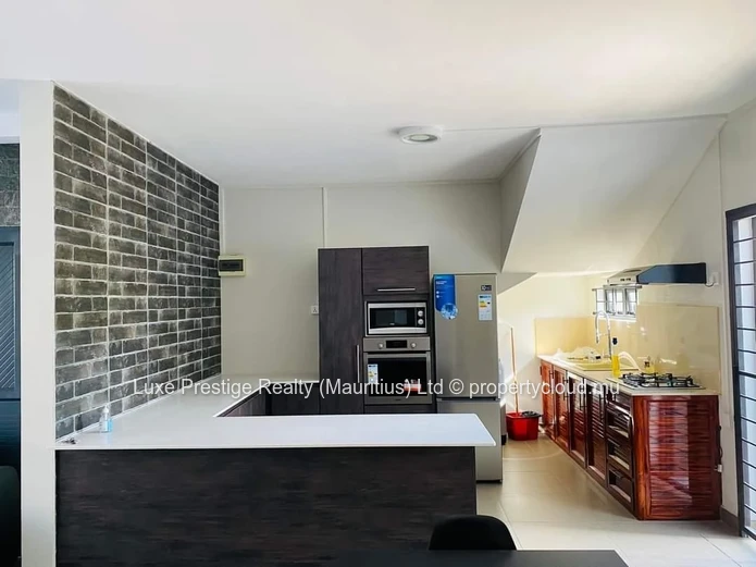 3-Bedroom Ground Floor Apartment for Rent in Bain Boeuf | Master Ensuite | Rs 40,000 per Month
