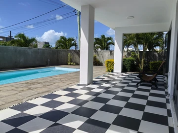 4 Bedroom Villa