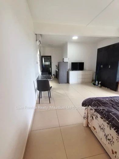 Furnished Studio in Grand Baie – Walking Distance to Super U | All Bills Included