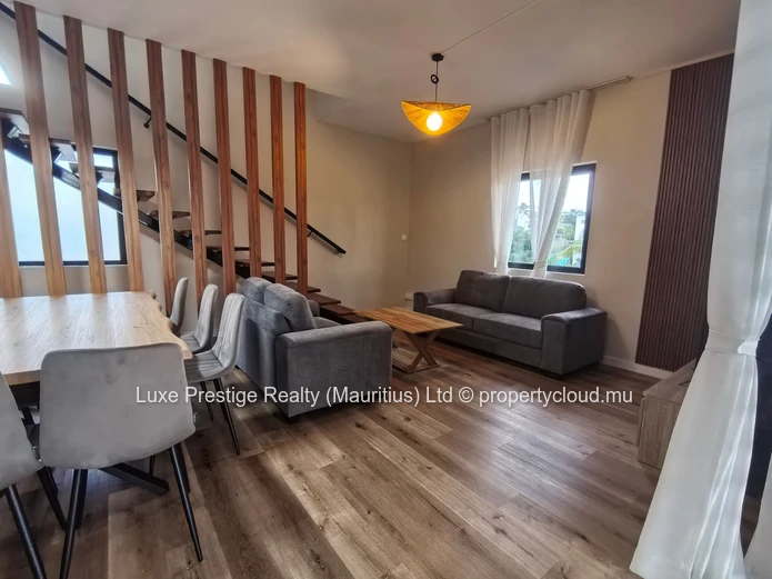 Modern 3-Bedroom Villa with Private Pool for Rent in Calodyne | Secure Residential Complex | 2 Minutes from the Beach 