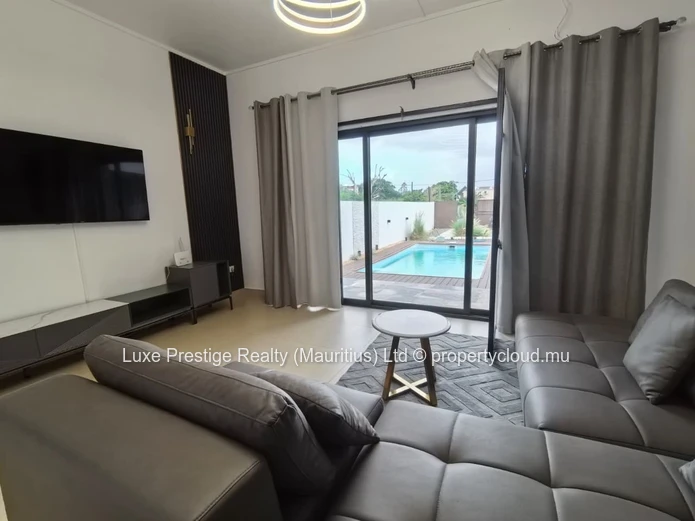 Furnished Studio in Grand Baie – Walking Distance to Super U | All Bills Included