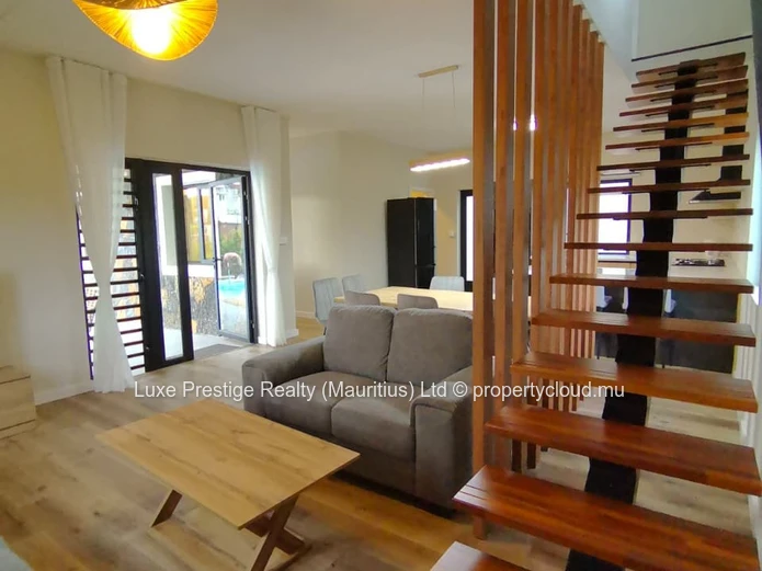 Modern 3-Bedroom Villa with Private Pool for Rent in Calodyne | Secure Residential Complex | 2 Minutes from the Beach 