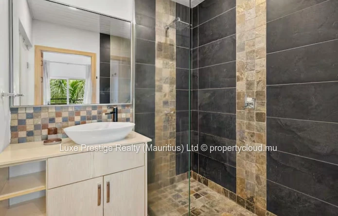 Luxury 2-Bedroom Apartment in Cape Bay, Bain Boeuf | Private Pool | 125 m² | Secure Residence | Near Grand Baie | Rs ...
