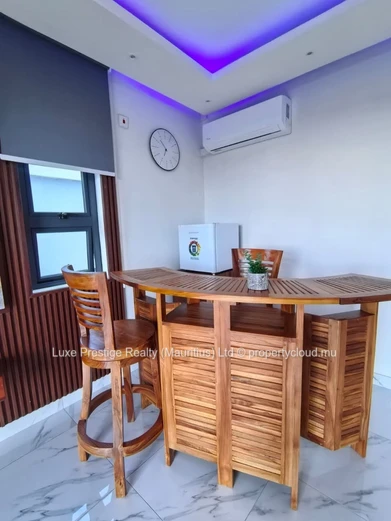 remium 3-Bedroom Ensuite Villa with Private Pool, Rooftop Terraces & Study Area for Rent – Grand Baie (Chemin Vingt P...