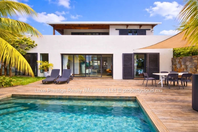 Luxury 4-Bedroom Villa with Private Pool for Rent in Cap Malheureux | 5 Minutes from the Beach | Rs 140,000 per Month